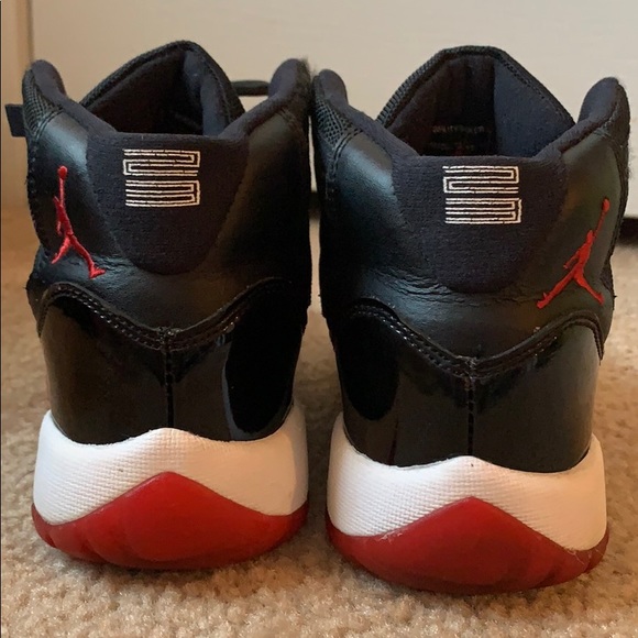 Kids Retro Jordan 11s (BREDs) - Picture 4 of 5